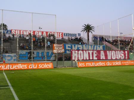29-NICE-OM 02.jpg